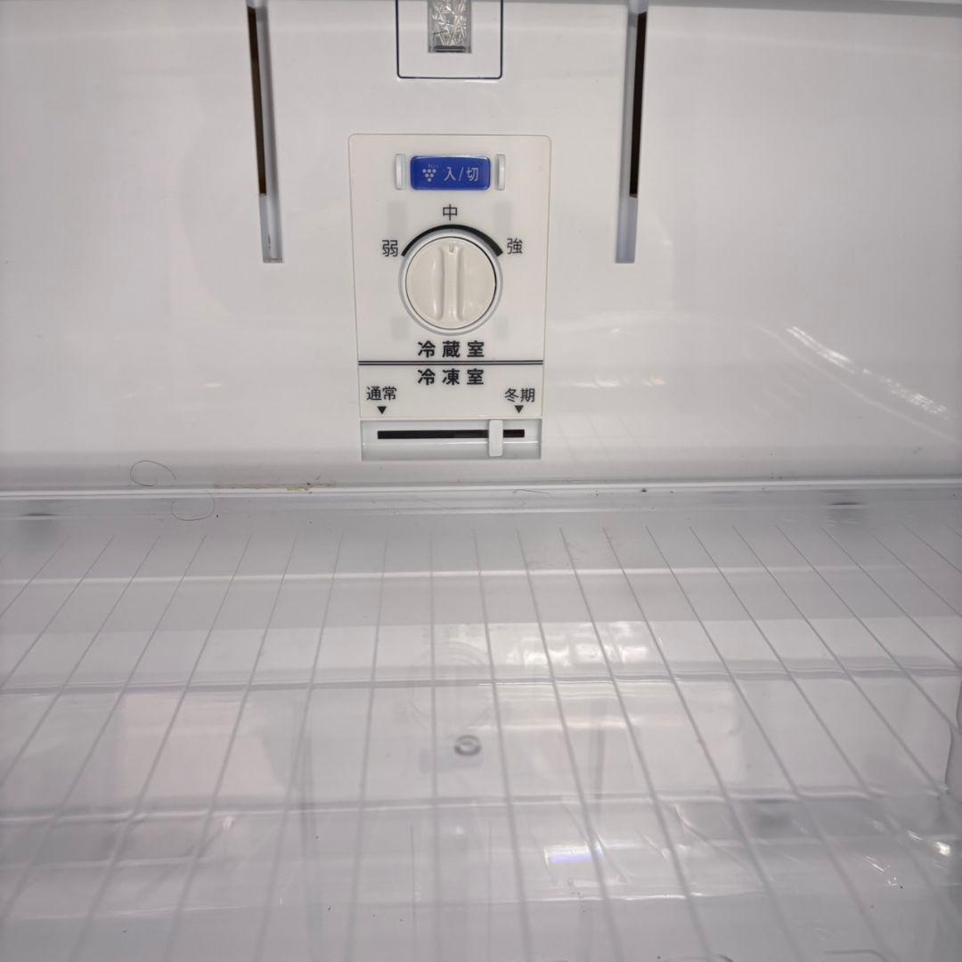 776 シャープ　中型冷蔵庫　271㍑　同棲使用可能！！　洗濯機同時購入割有！！