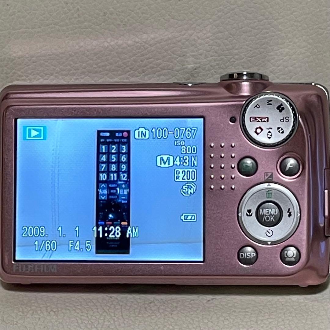 極美品！ 富士フイルム FinePix F70EXR ピンク デジタルカメラ
