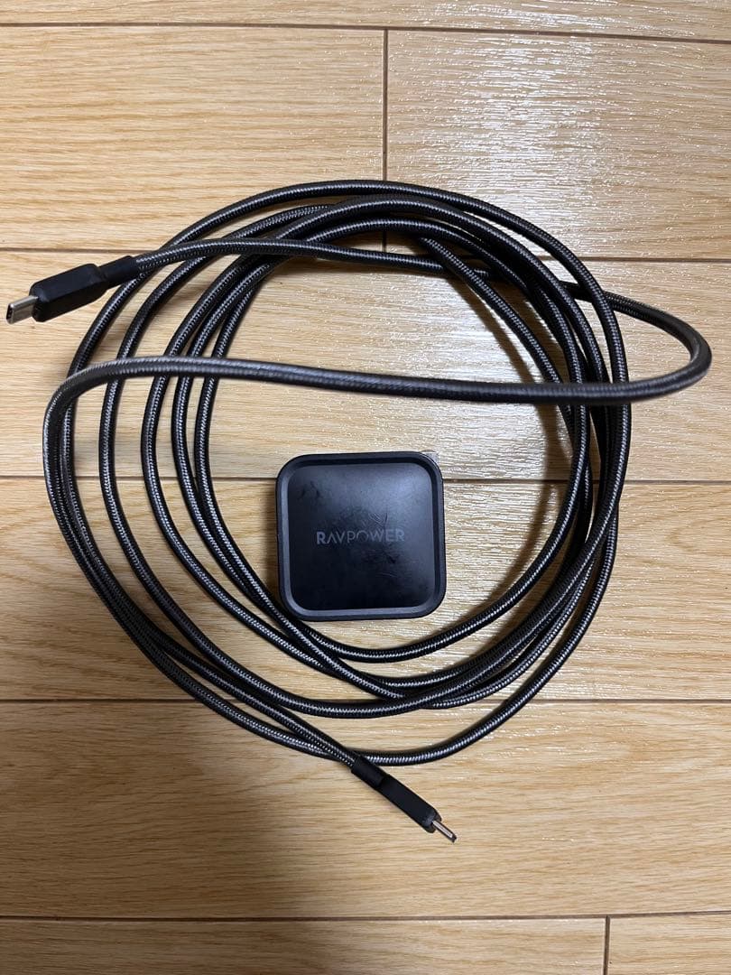 【極美品】iPad 第11世代 (無印) 128GB WiFiモデル 付属品多数