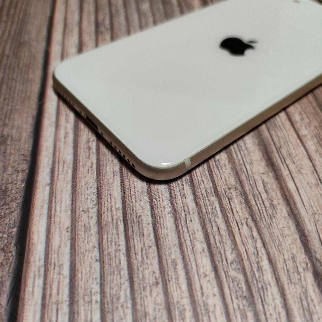 apple iPhone SE 第3世代 64GB おまけ大量 バッテリー92%