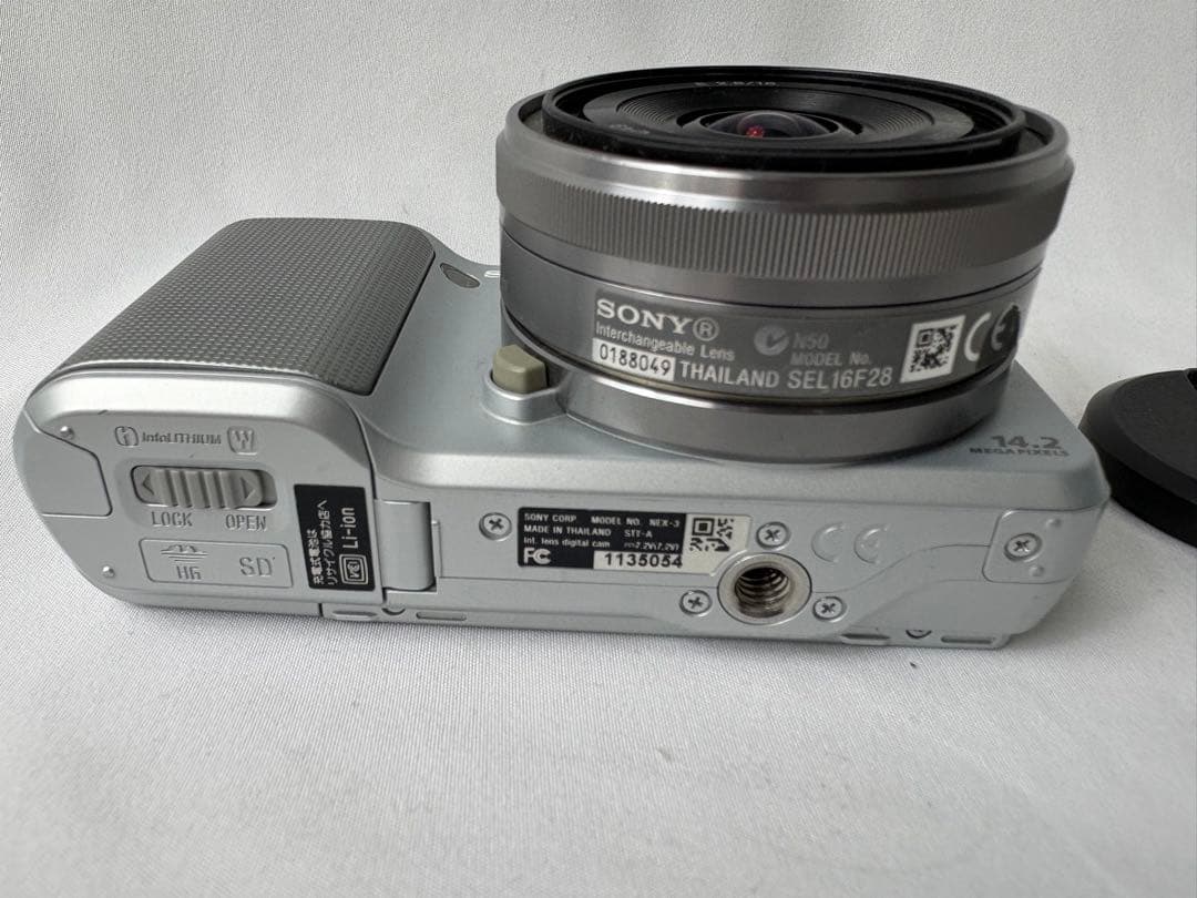 ソニー SONY NEX-3　レンズキット　 ミラーレス一眼カメラ