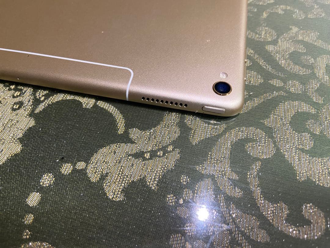 iPad Pro (12.9インチ) 第二世代　256GB セルラーモデル