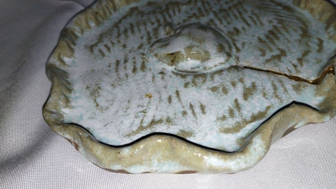 津軽亀ヶ岡焼 リンゴ模様陶器皿