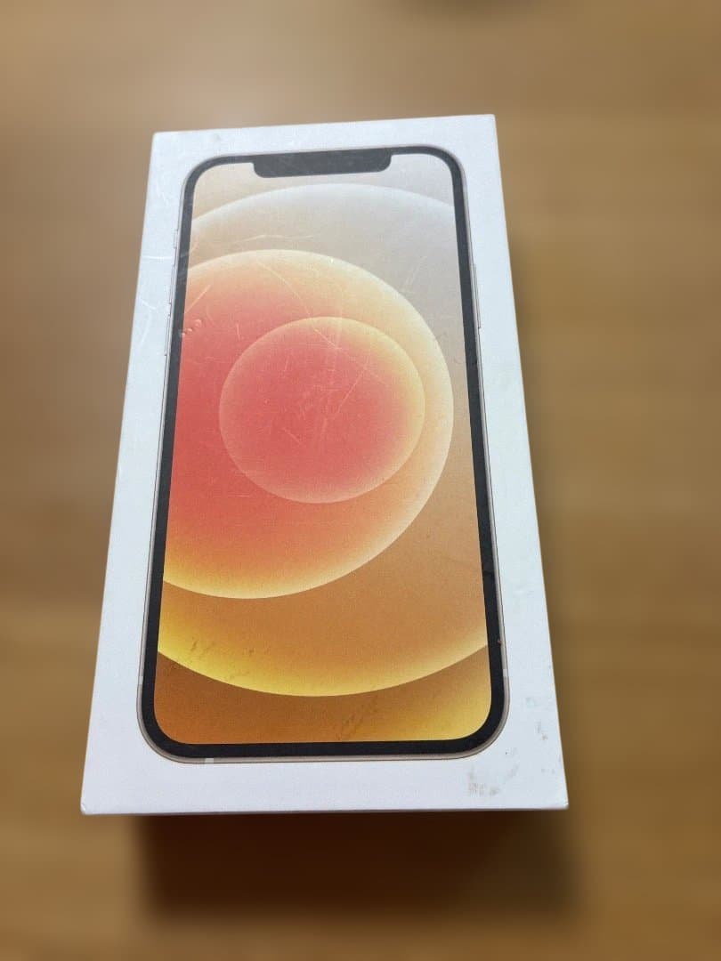 Apple iPhone SE 第三世代64GB