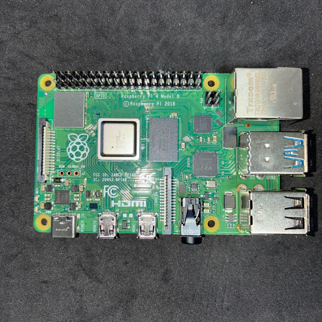 ゆう　Raspberry Pi 4 Model B 2GB