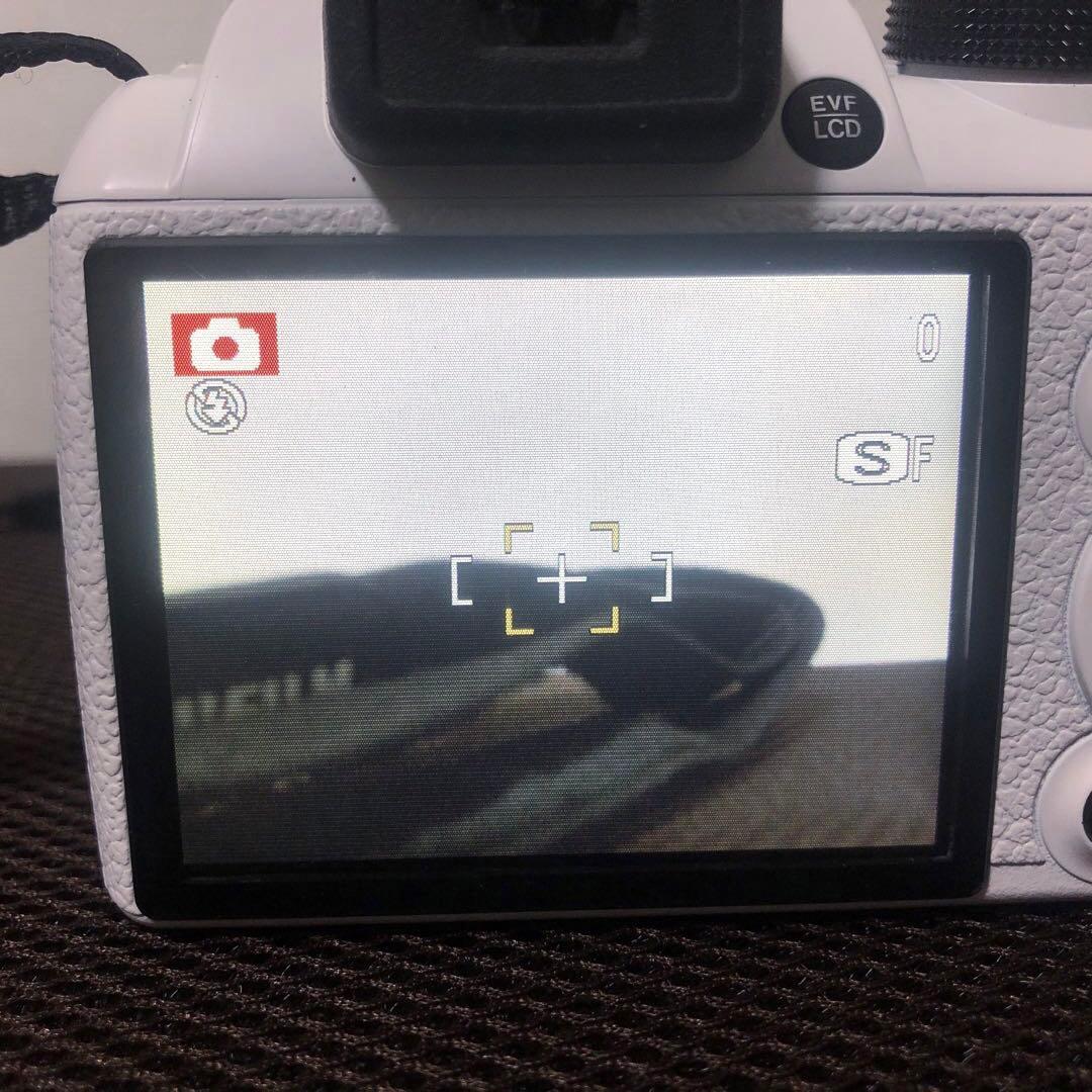 FUJIFILM FINEPIX S4500 デジタルカメラ 14メガピクセル