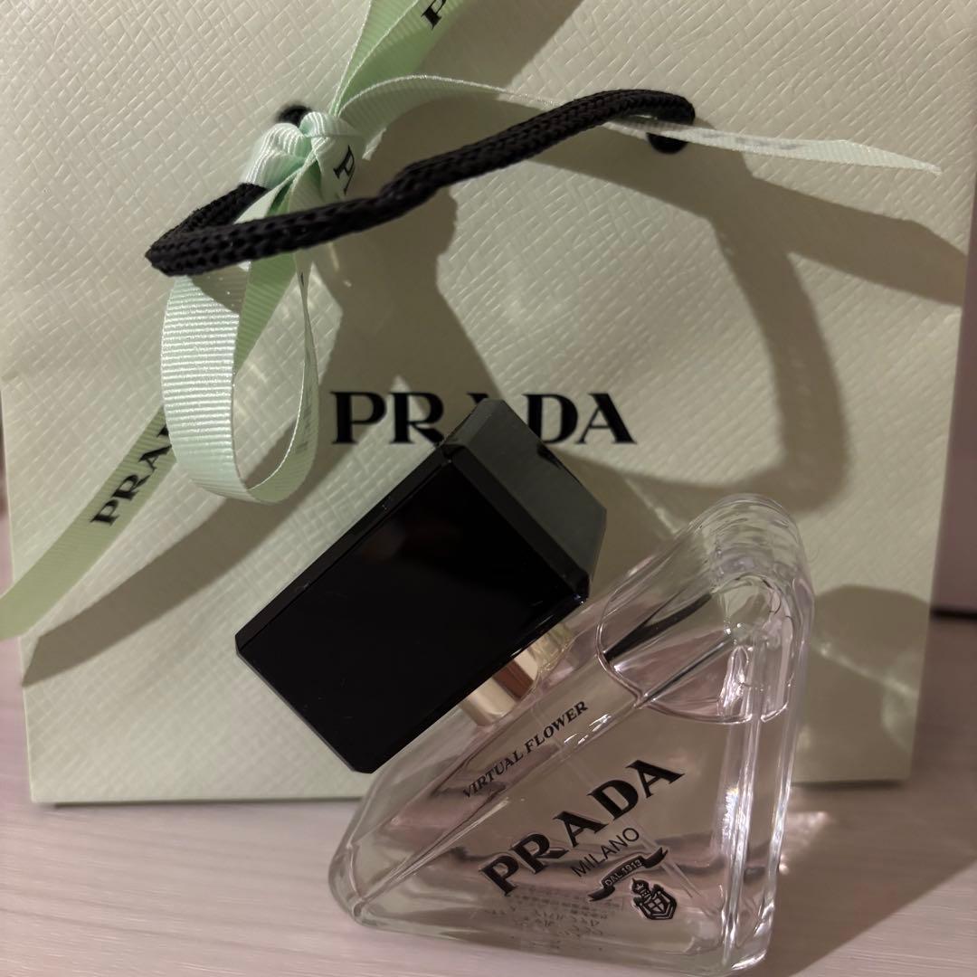 PRADA オードパルファム