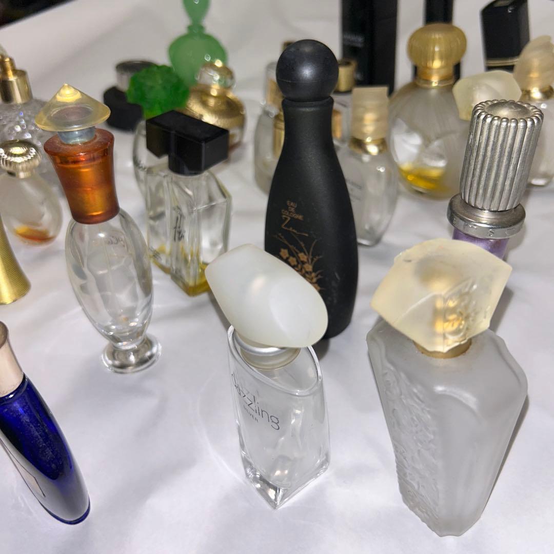 香水　空瓶　１割以下　ジャンク　￼まとめ売り
