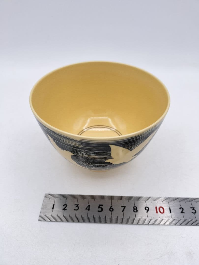 d196【未使用】茶碗 鳩 栗田焼 安田浩人 紙箱 茶道具