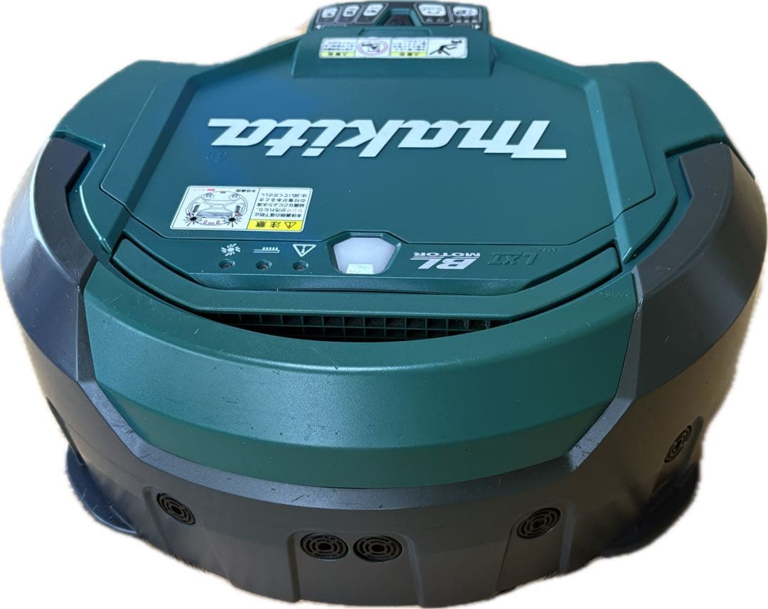 マキタ ロボット掃除機 RC200D ※本体のみ