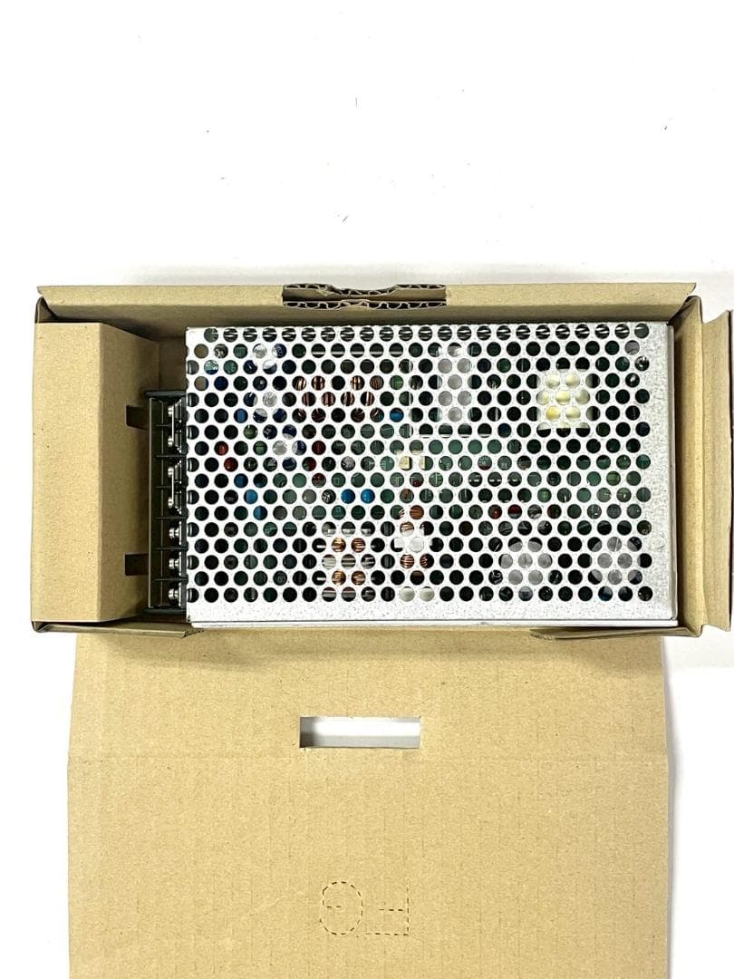 AC/DCコンバータ　HK100A-5/A