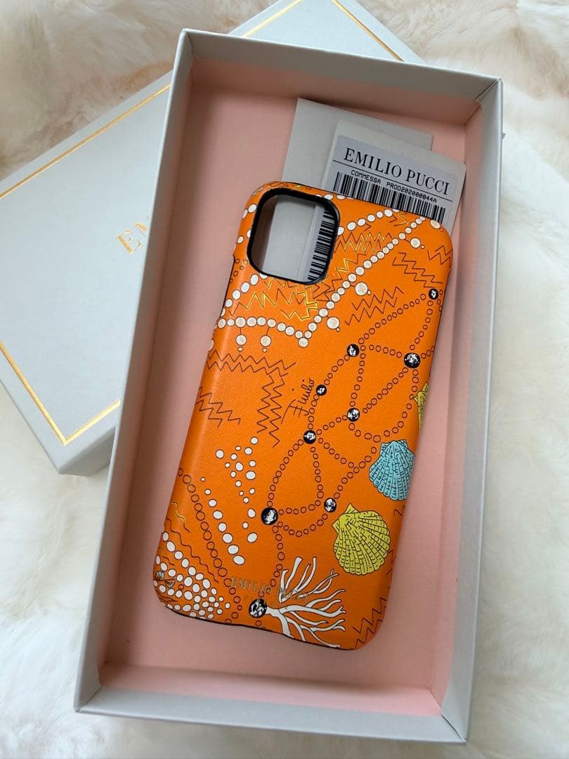 正規品未使用　EMILIO PUCCI iPhone 11 ケース　箱付き