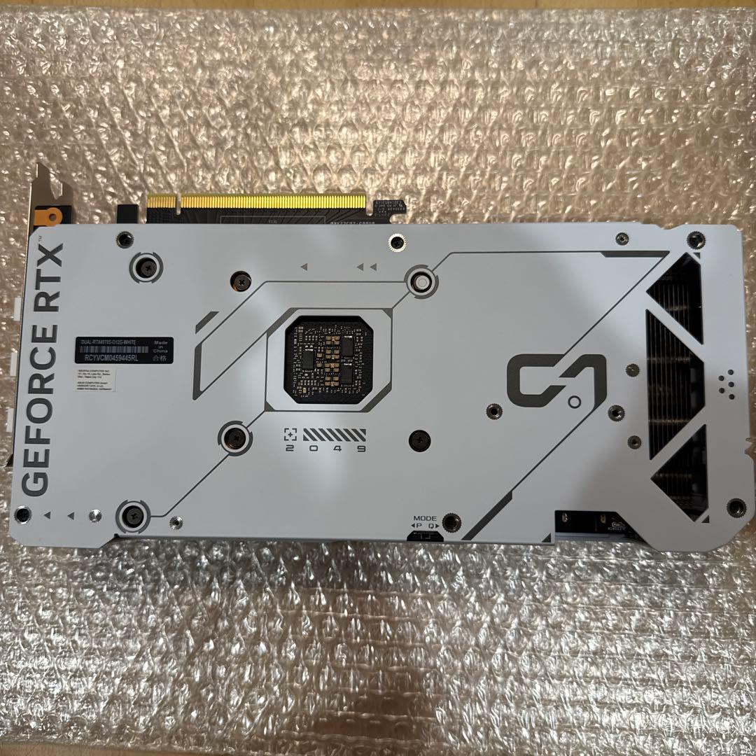 ASUS DUAL-RTX4070S-O12G-WHITE 動作確認済