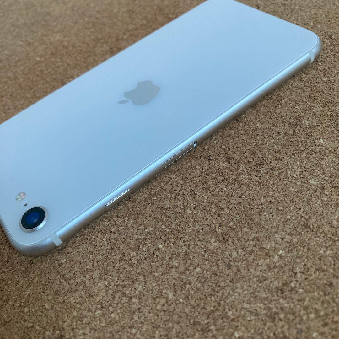 925【早い者勝ち】美品☆電池最良好☆iPhoneSE3 64GB SIMフリー