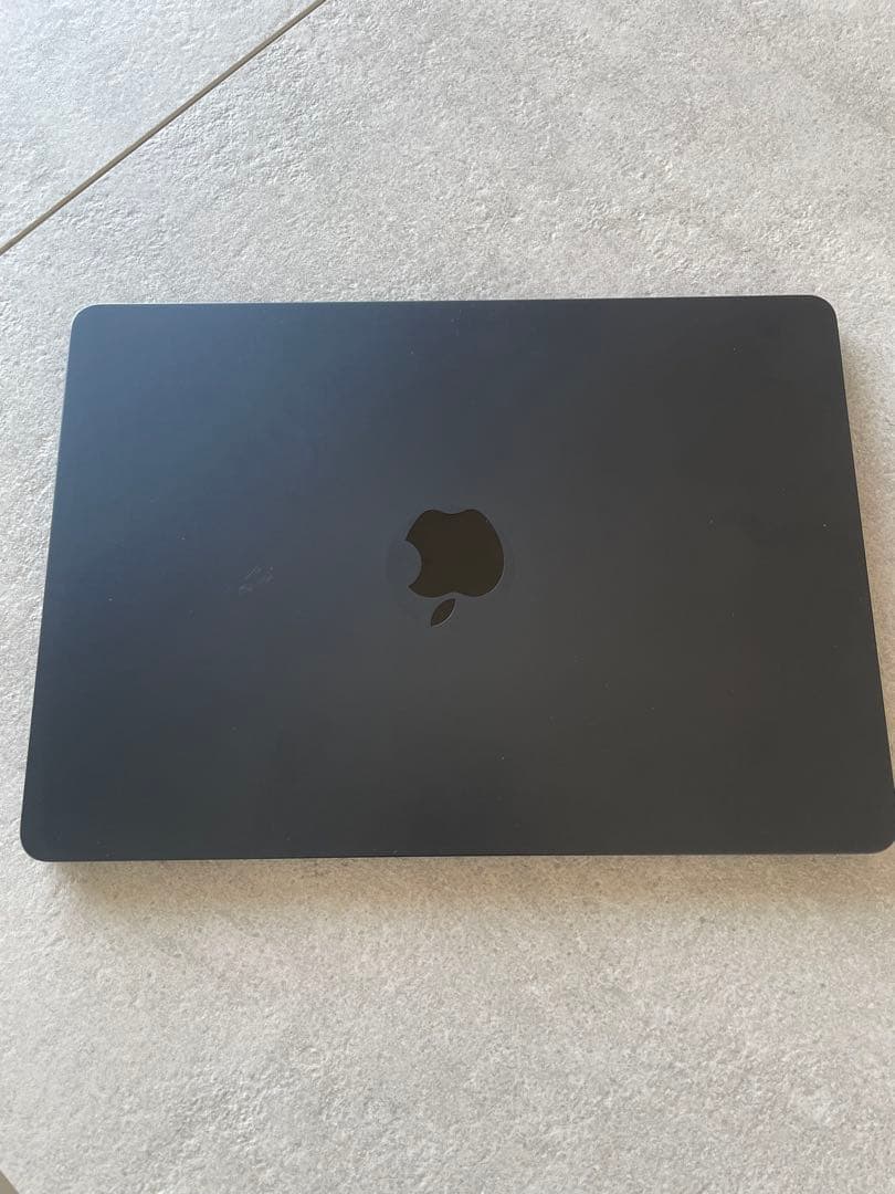 Mac airBook m2 8GB 500GB 13インチ　 本体