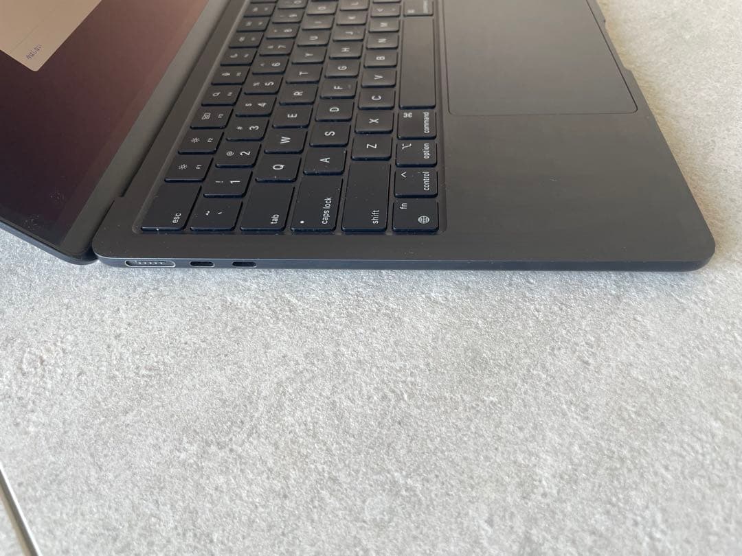 Mac airBook m2 8GB 500GB 13インチ　 本体