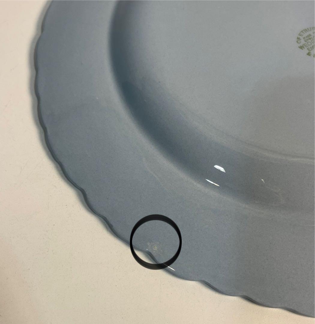 ウェッジウッド　エンボスド　クィーンズウェア　26cm