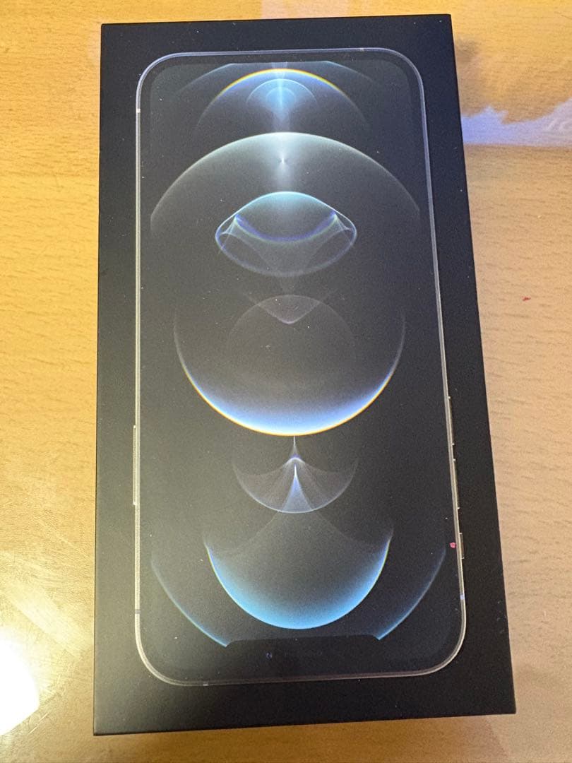 美品 iPhone 12 pro 256GB SIMフリー