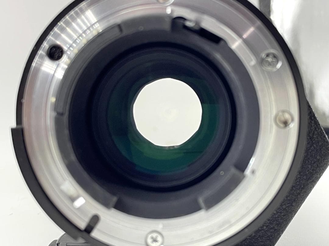 Nikon AF NIKKOR 75-300mm 4.5-5.6 ズームレンズ