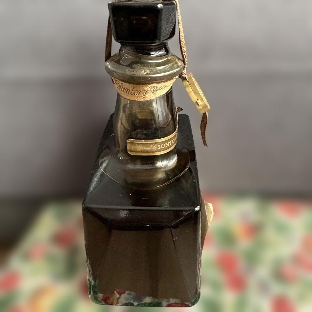 サントリー ウイスキー ローヤル 15年 ゴールドラベル 700ml 古酒