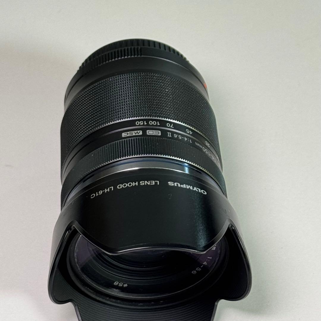 n*i様 オリンパス OM-D E-M5 MarkⅡ 　パワーバッテリーホルダー