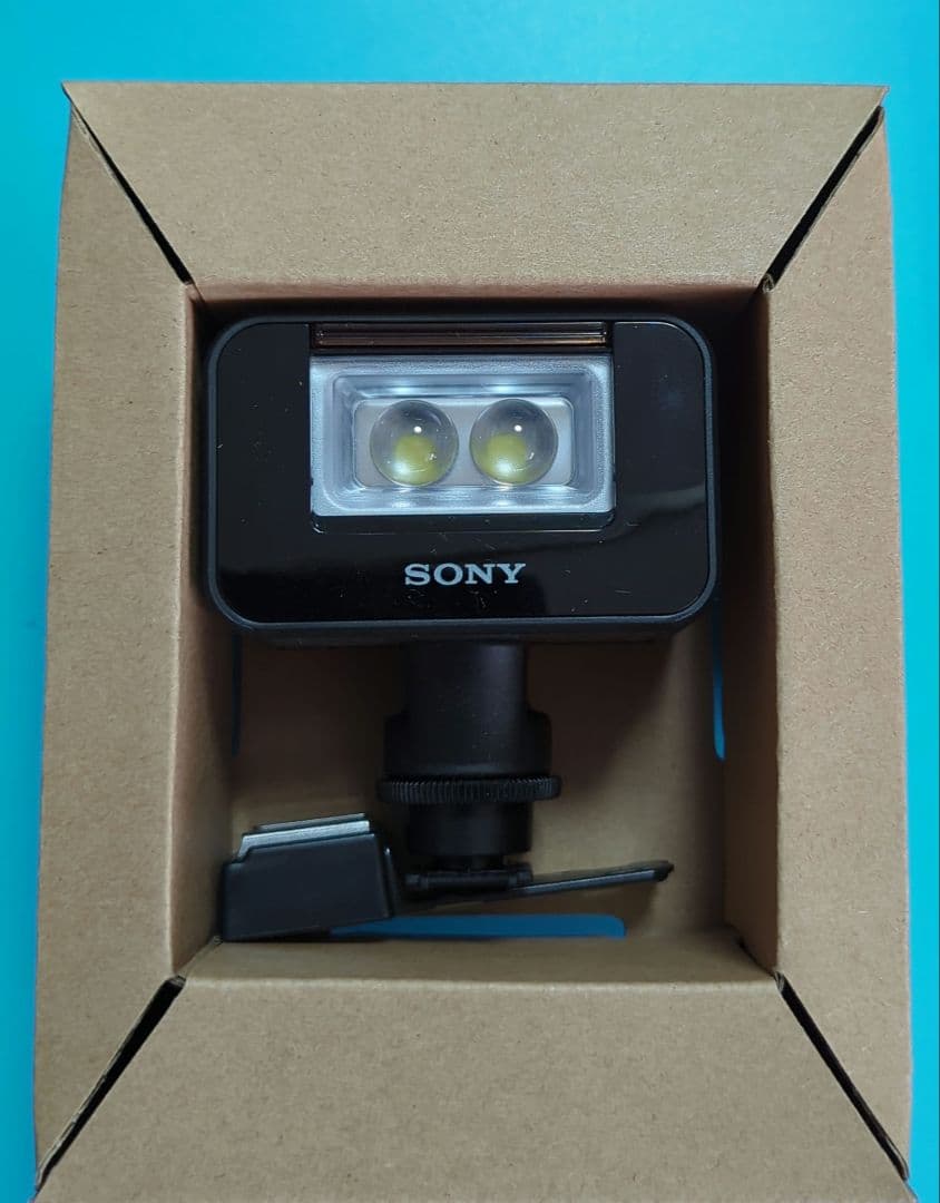 【超お買い得】ソニー　SONY HVL-LEIR1 バッテリービデオIRライト