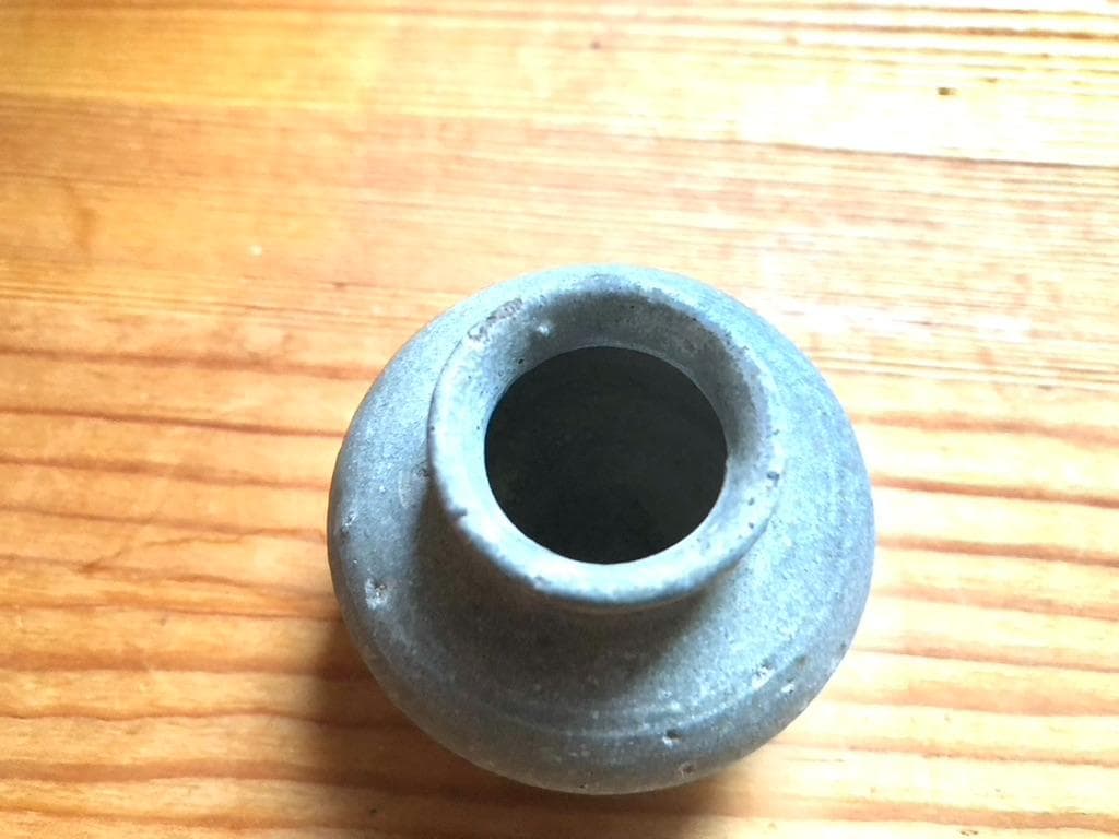 【タイ・骨董】宋胡録（スンコロク）白灰釉 小壺（中世：14–16世紀）