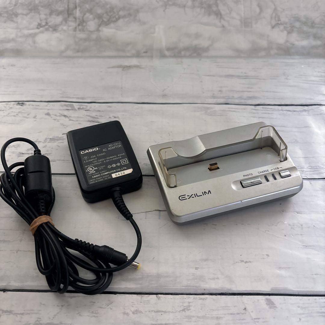 【美品】CASIO EXILIM EX-Z55 シルバー デジカメ