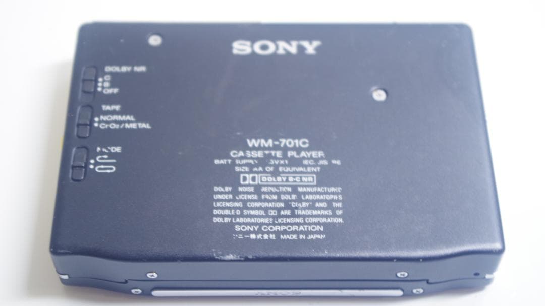T0815 SONY WALKMAN WM-701C カセットプレーヤー