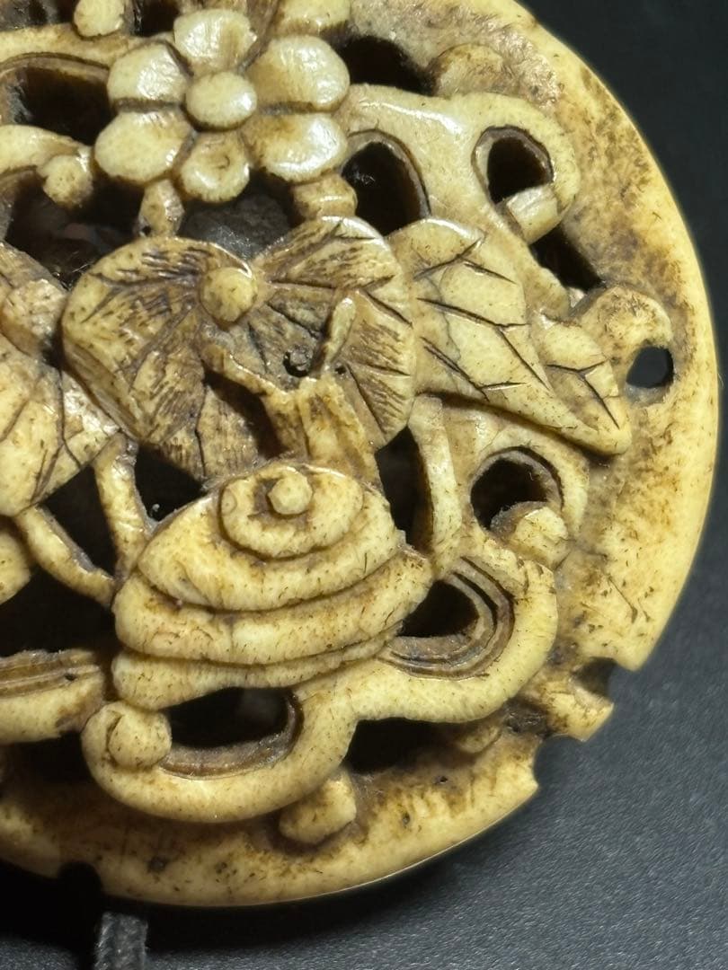 龍 獅子 印籠 蒔絵 根付は紫陽花とカタツムリ アンティーク 骨董品