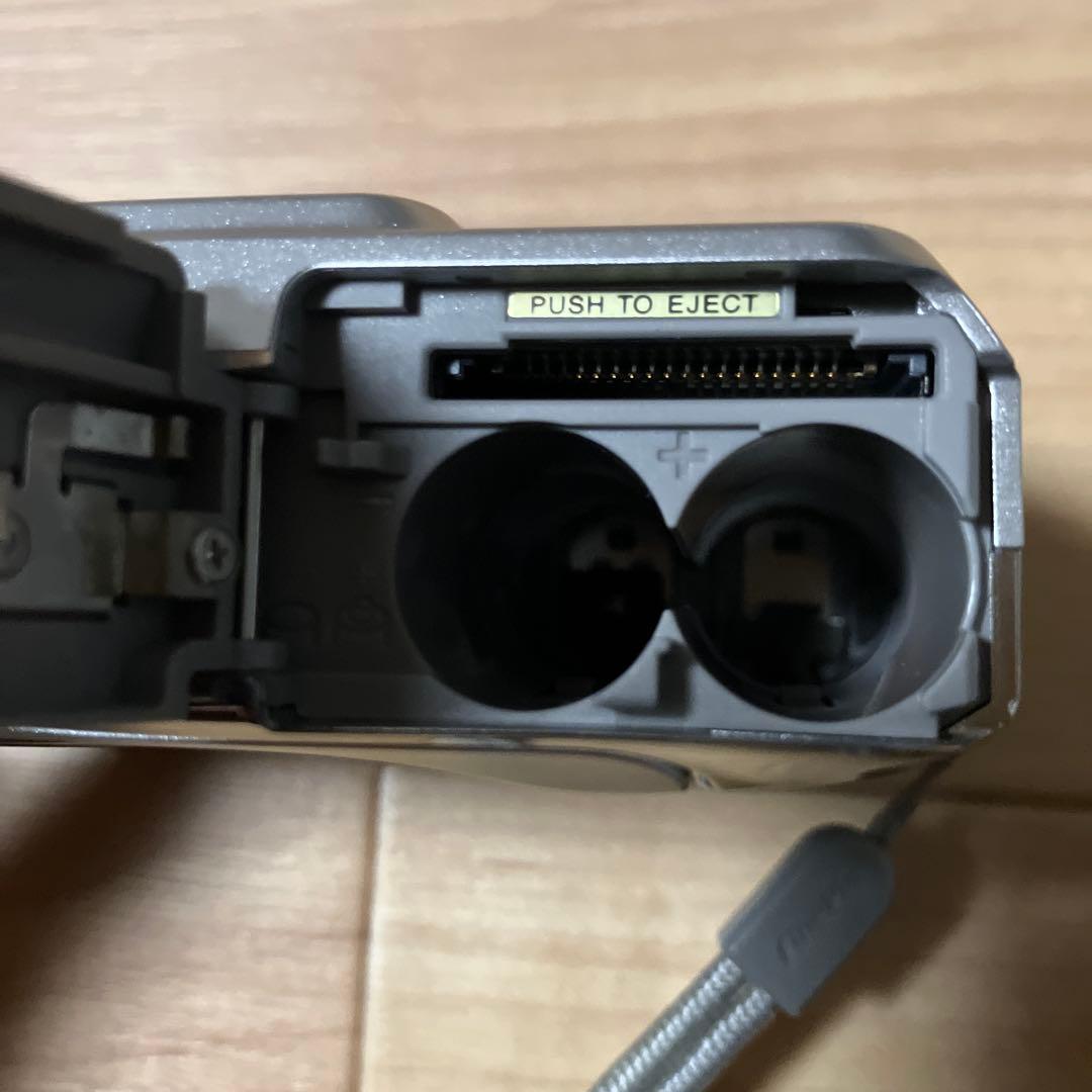 【美品】FUJIFILM FinePix A500