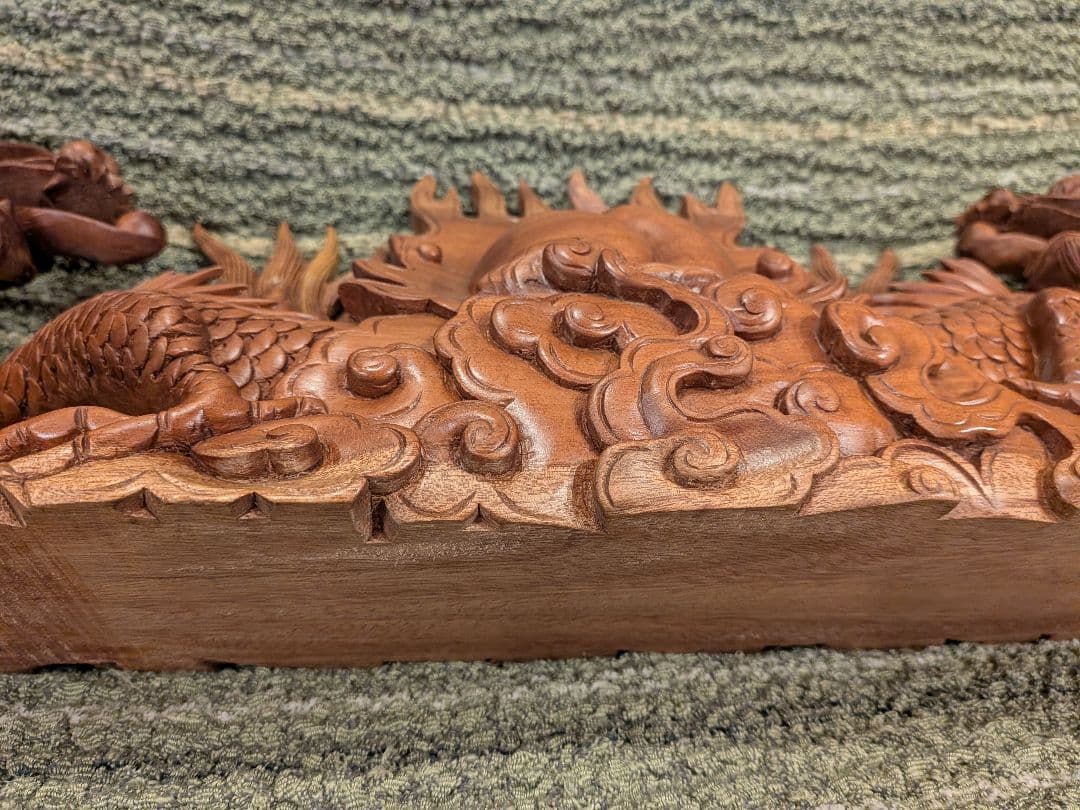 1719木製一刀彫り双龍向かい置物A15、 中国製木彫双龍置物、美術工芸品、