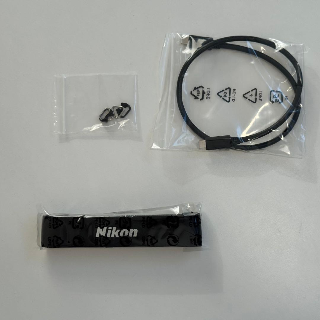 Nikon Zf ミラーレスカメラ　美品 撮影枚数4131