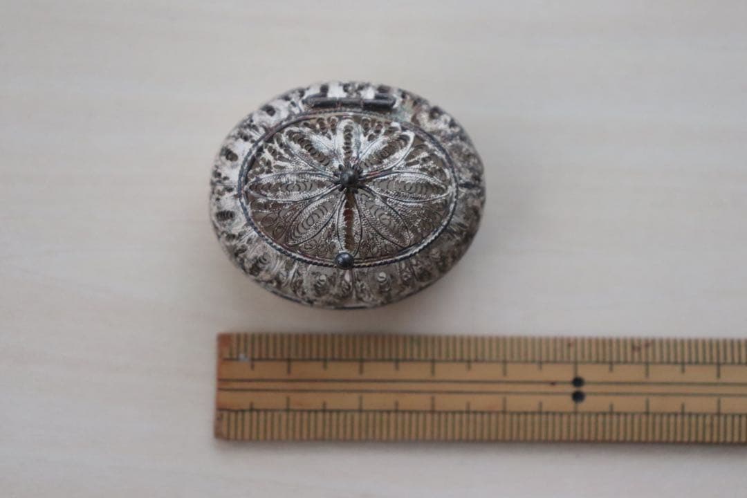 銀製小物入れ ピルケース　アクセサリーケース　シルバー925 B