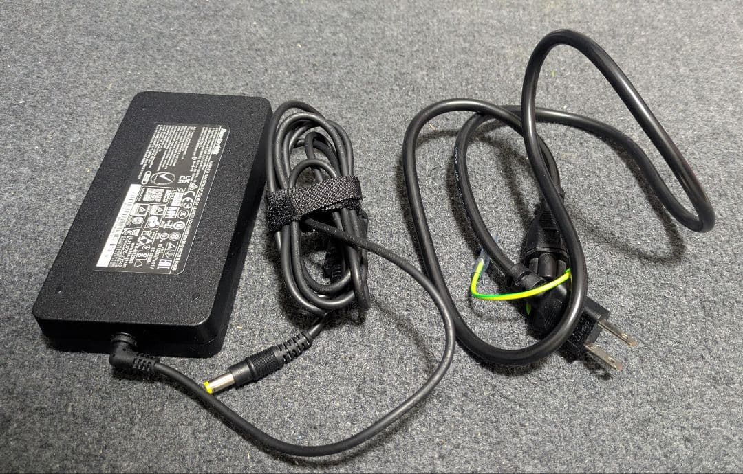ミニPC Intel NUC11 Perf Mini PC Kit i5 1TB SSD
