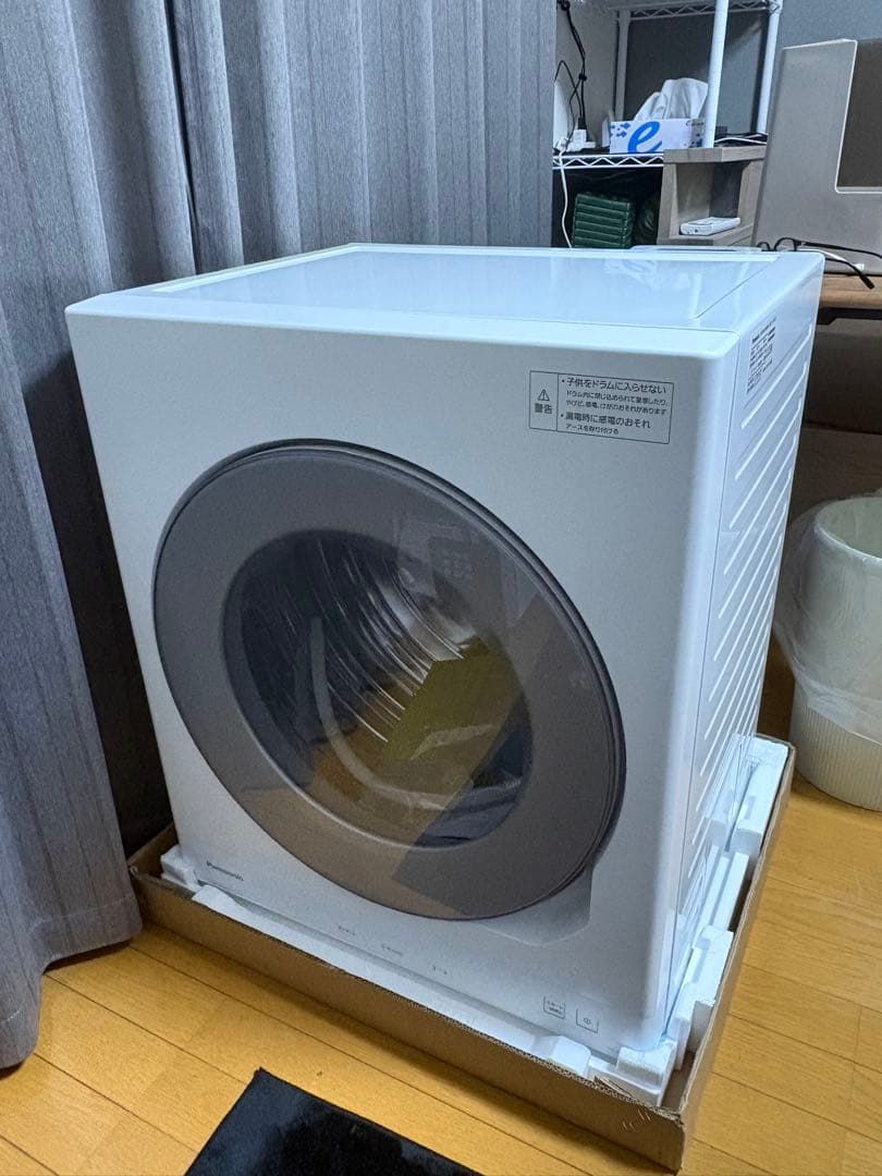 Panasonic NH-D605-W 除湿形電気衣類乾燥機