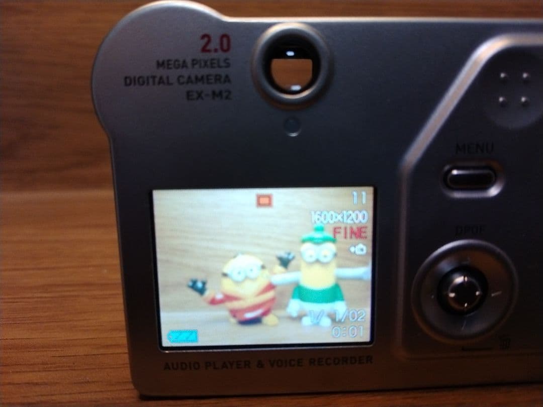 【美品 付属品完備】CASIO EXILIM EX-M2　薄型