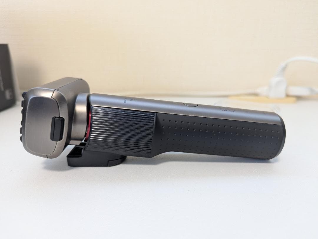 新品 IZUMI シェーバー 6枚刃 IZF-E863R everedge