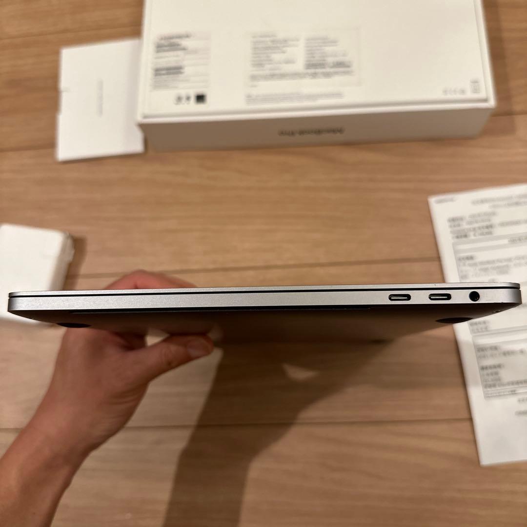 MacBook本体 MacBook pro A2251 16GB 1TB