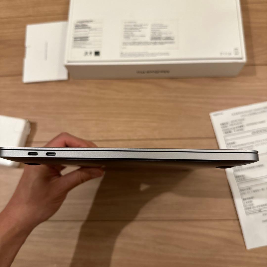 MacBook本体 MacBook pro A2251 16GB 1TB