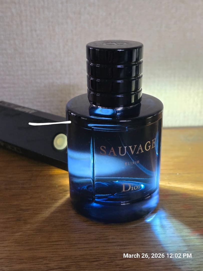 Dior SAUVAGE ELIXIR 香水
