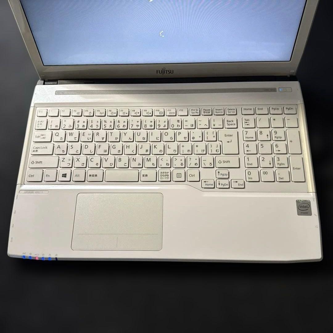 Fujitsu FMV LIFEBOOK AH42 ノートPC office有り