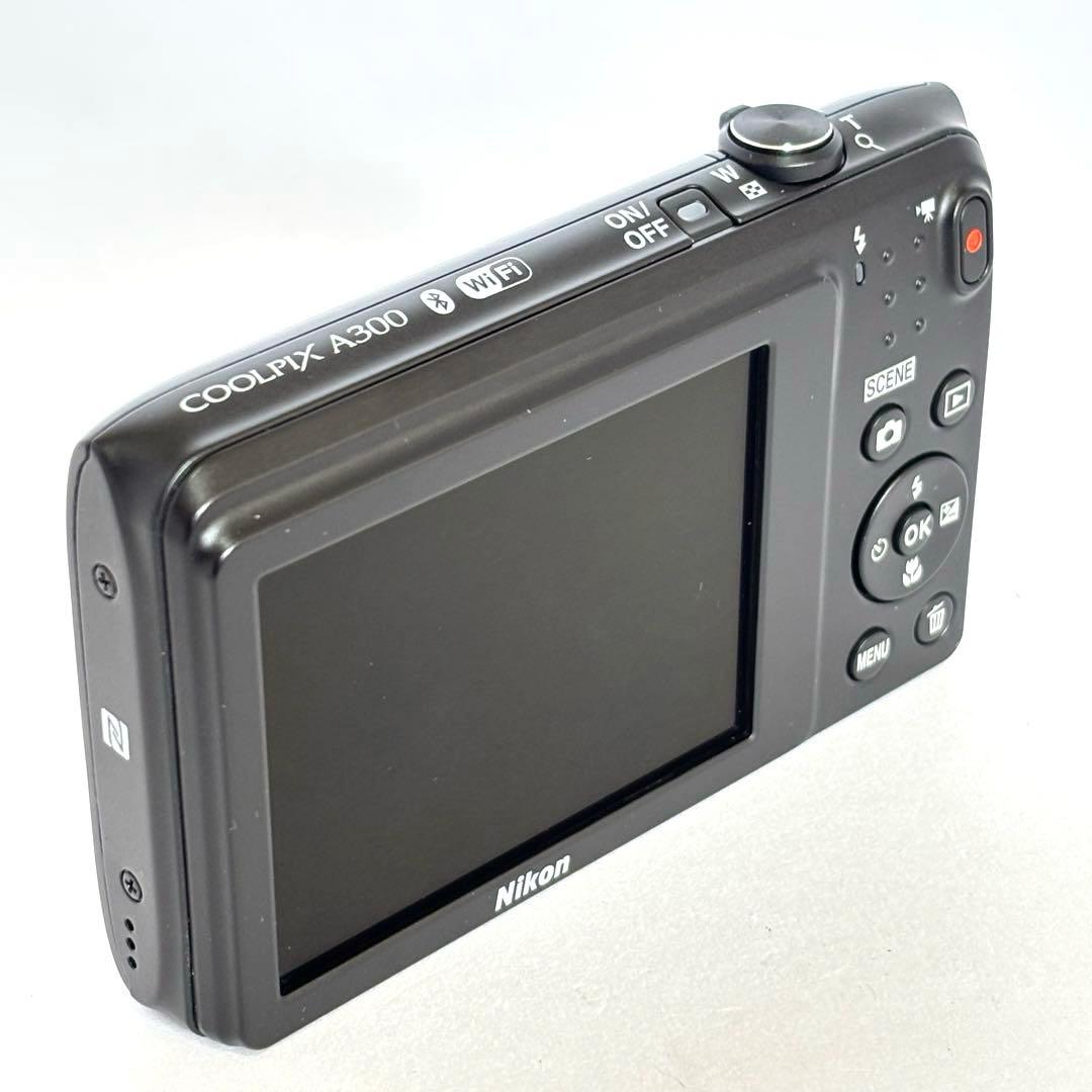 【美品】nikon coolpix A300 ニコンデジカメ　SDカード付2GB