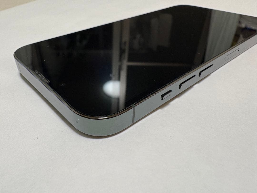 F*J様 iPhone 13 Pro グリーン　256gb 美品