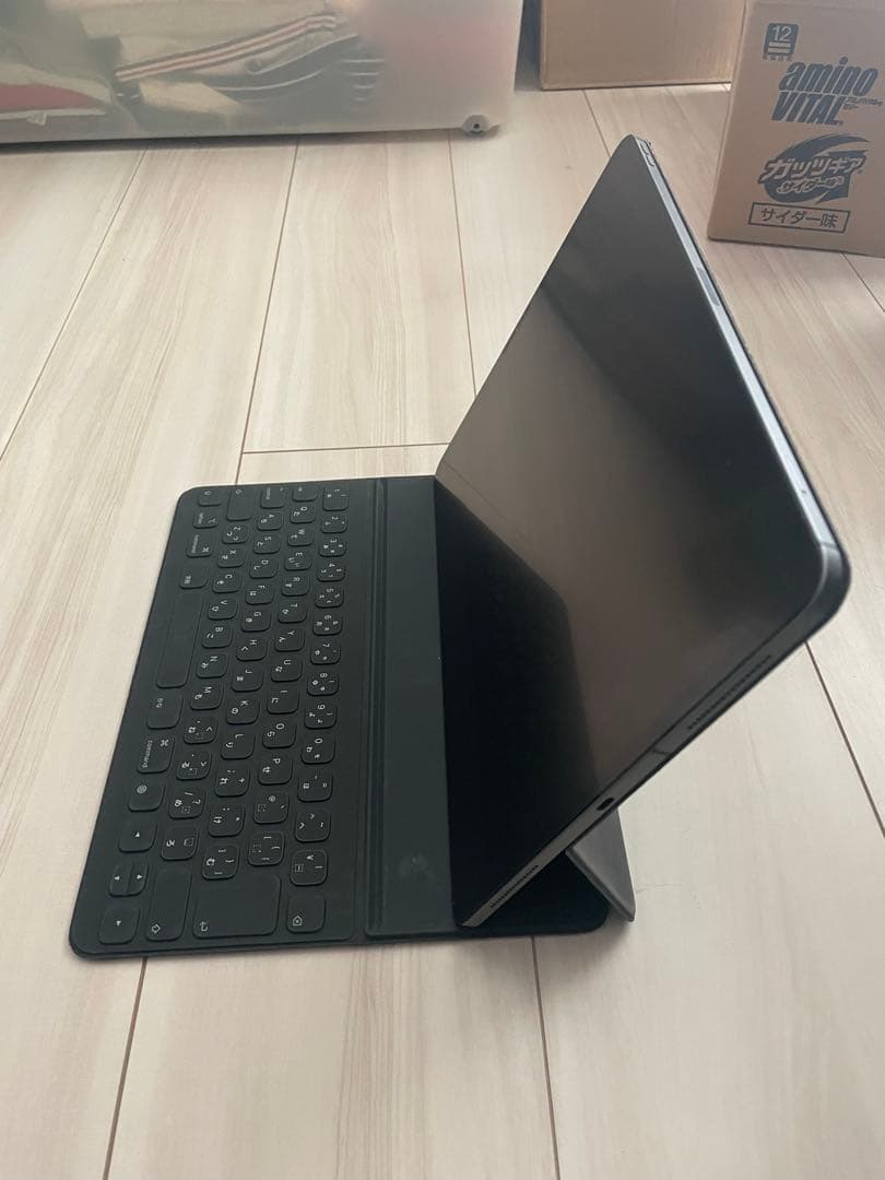 【極美品】iPad Pro 12.9 128GB Smart Keyboard付