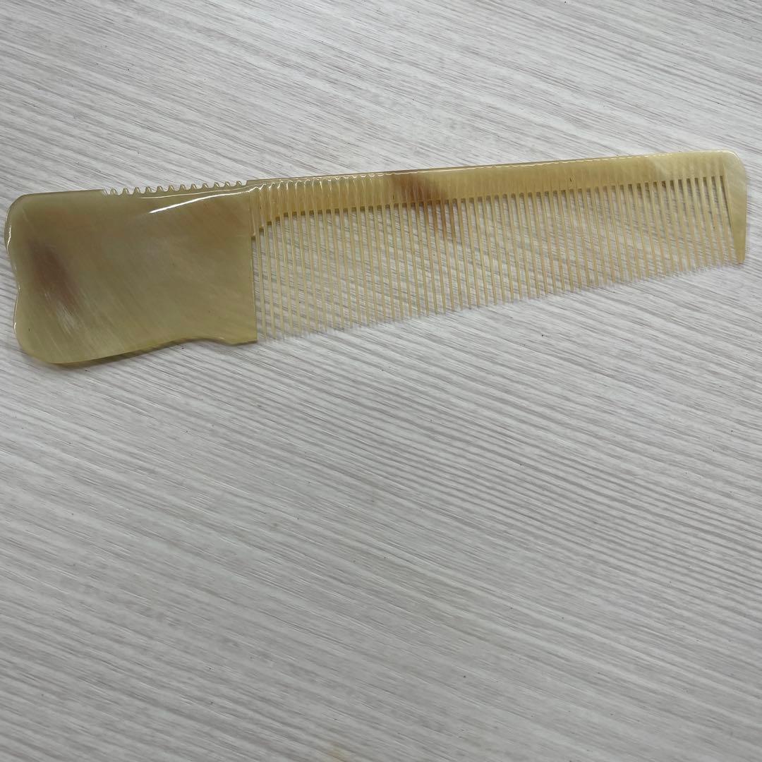 【新品・未使用】本水牛　櫛　16目　中荒　ブロース　刈り上げ　幸保　手付き　理容