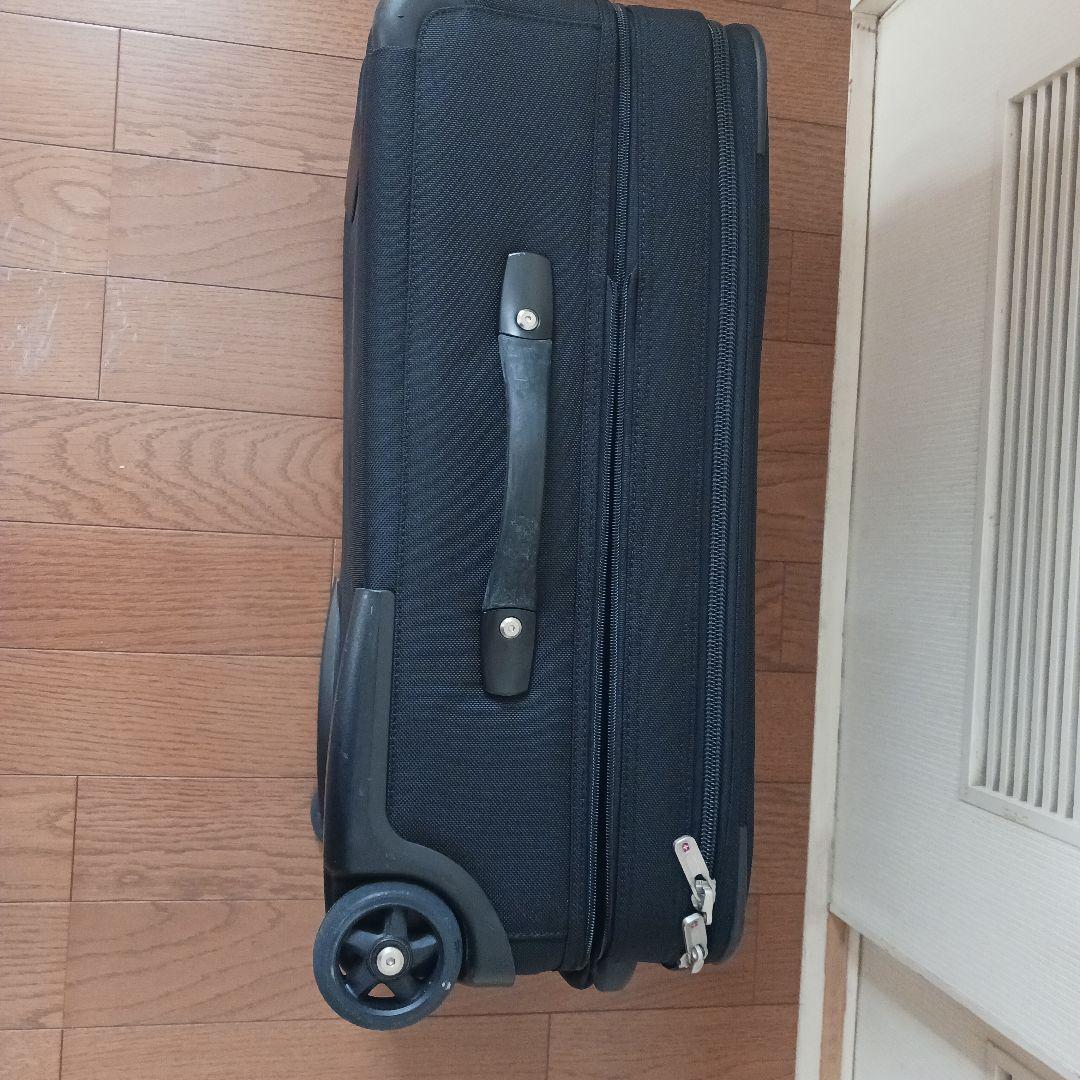 Victorinox 中型 スーツケース 2輪 スーツ収納 黒 ビジネス 旅行