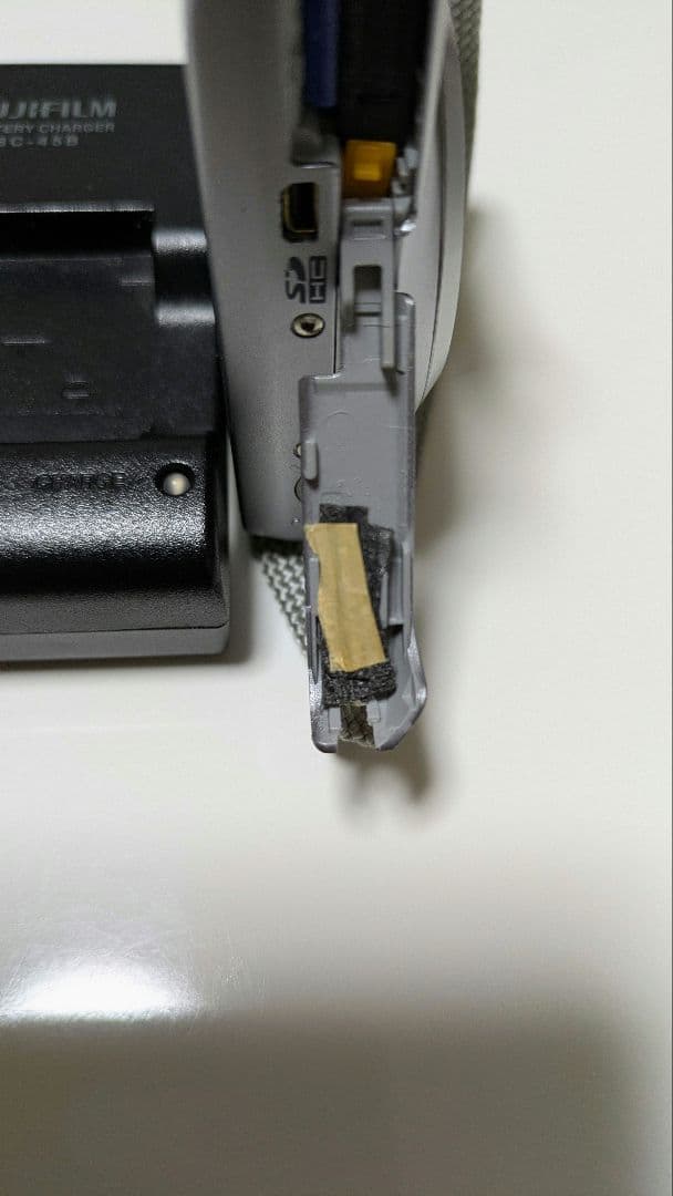 Fujifilm FinepixＪX200 動作確認済　付属品一式　注意事項あり