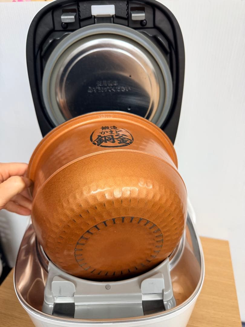 東芝 真空圧力IH炊飯器RC-10VSP 5.5合炊き 動作確認済み2021年製