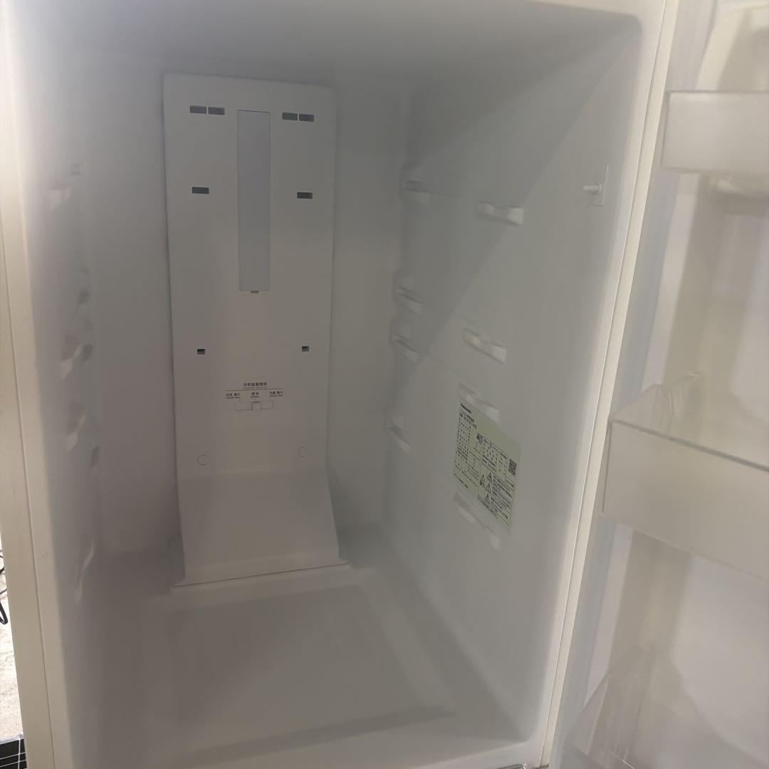 極美品　2024年製 Panasonic 冷蔵庫 180L 美品 一人暮らし用